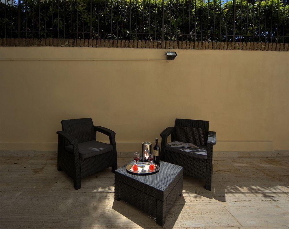 The One Prati Rooms Rome Exterior photo