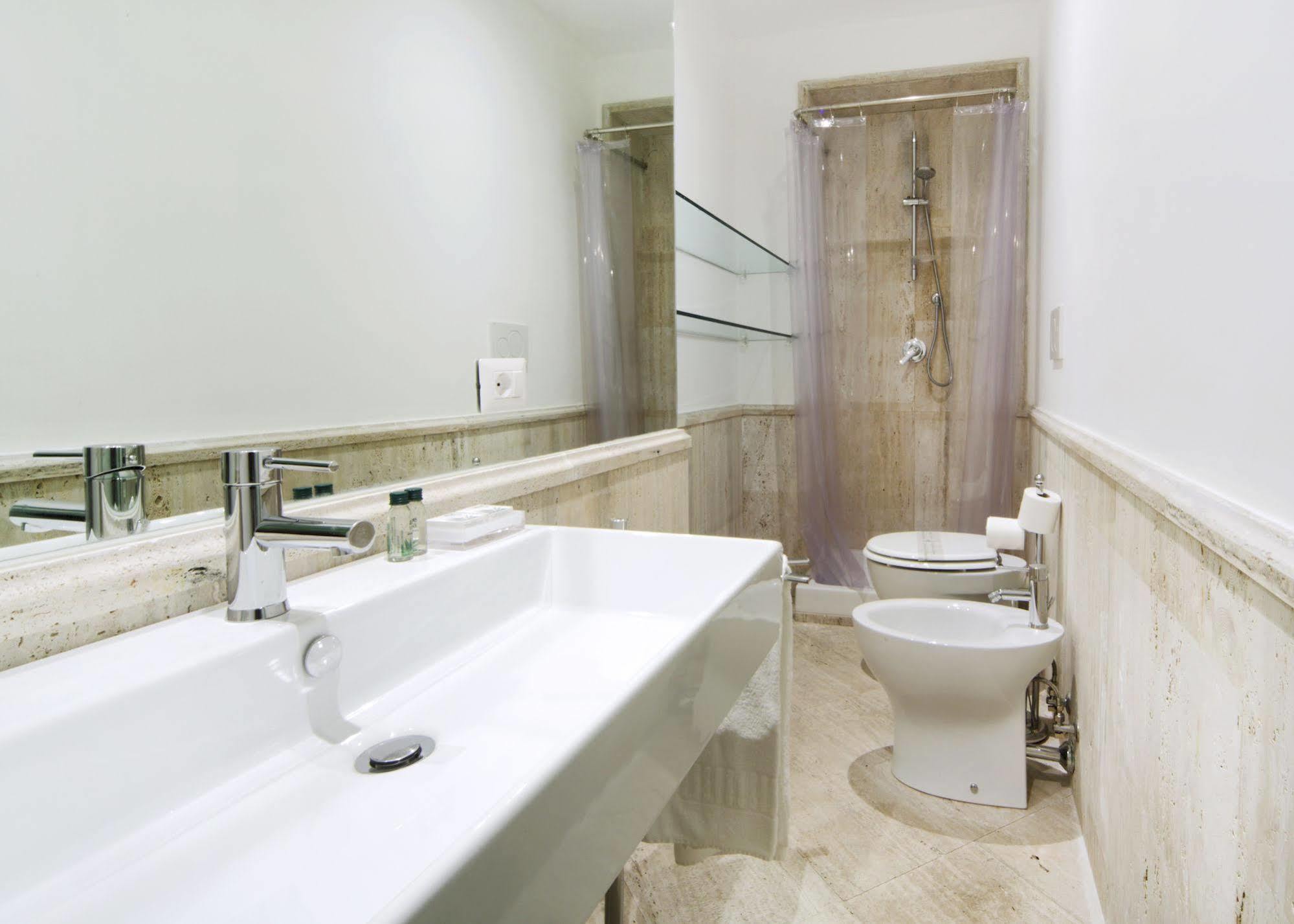 The One Prati Rooms Rome Exterior photo